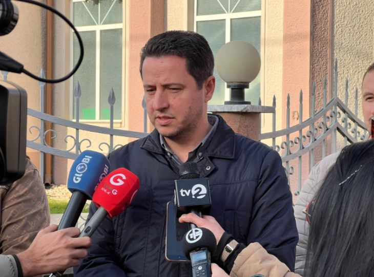 Komuna e Gostivarit asfalton katër rrugë në Banjicë të Epërme