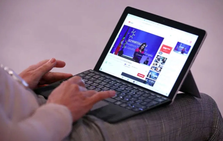 Влада: По 15.300 денари за електронски уреди - студентите да ја искористат оваа мерка и да аплицираат навремено