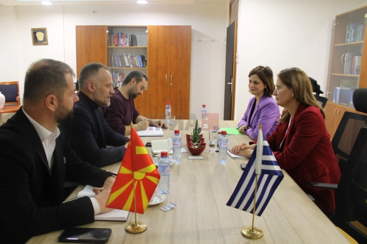 Zëvendëskryeministri Arben Fetai takoi ambasadoren greke Sofia Filipidu