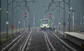 Полска ги обвини руските разузнавачки служби за нападот врз железничката линија кон Украина