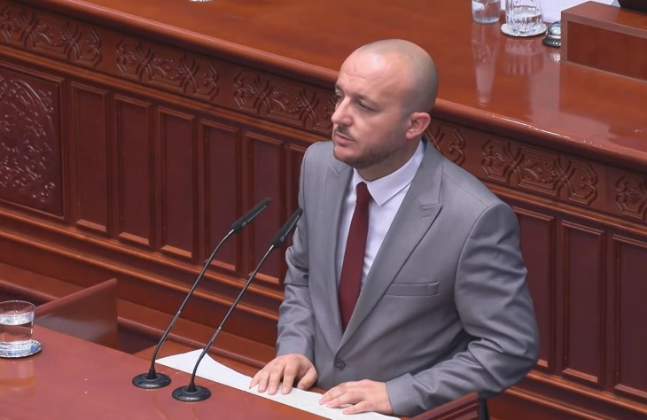 Hoxha: Për vetëm 50 nga 453 IPARD 3 marrëveshje të nënshkruara ka ngecje, organet kompetente t'i kryejnë kontrollet që të zbardhet rasti