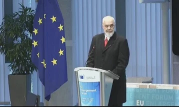 Рама: ЕУ не секогаш ги исполнуваше своите ветувања кон Албанија, но за нас тоа беше благослов