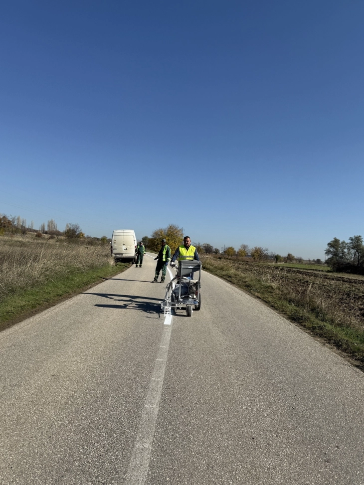 Поставена нова хоризонтална и вертикална сигнализација низ општина Илинден