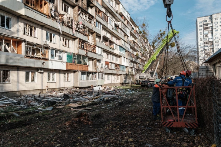Së paku 16 të vdekur dhe shumë të lënduar nga sulmi rus ndaj qytetit Ternopil në Ukrainë