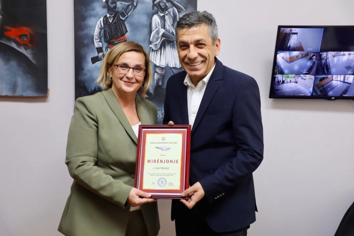 Fillon pajisja e shkollave komunale me inventar të ri