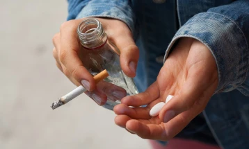 Форум на тема „Да ги спасиме младите од зависностите“