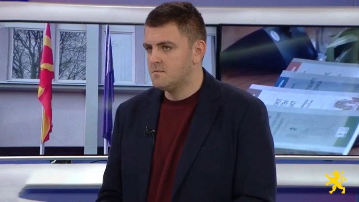 Попов: Довербата на младите во институциите се враќа со работа дома, со соодветни студентски домови и дигитализација