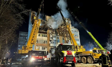 Njëzet e dy persona ende konsiderohen të zhdukur pas sulmit të mbrëmshëm rus ndaj qytetit Ternopil