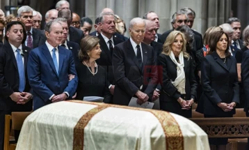 Shtëpia e Bardhë: Tramp dhe Vens nuk janë ftuar në varrimin e Dik Çejnit në Uashington