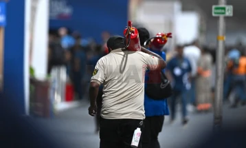 Pjesëmarrësit e konferencës KOP30 evakuohen në Belem për shkak të zjarrit, i cili tani është nën kontroll