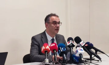 Aliu: Të gjitha vendet e lira për specializime do të bazohen në të dhëna për kuadrin e nevojshëm, jo në thirrje telefonike