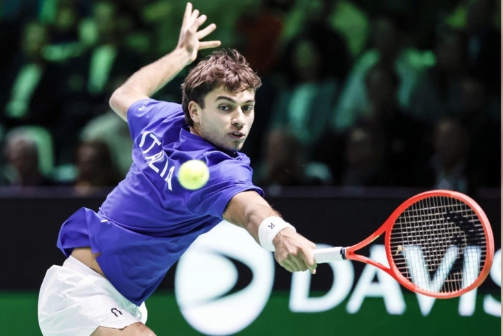 Italy beat Belgium to reach third consecutive Davis Cup final