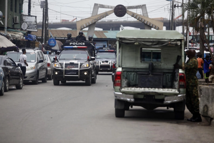 Më shumë se 300 nxënës dhe arsimtarë janë rrëmbyer nga shkolla katolike në Nigerinë qendrore