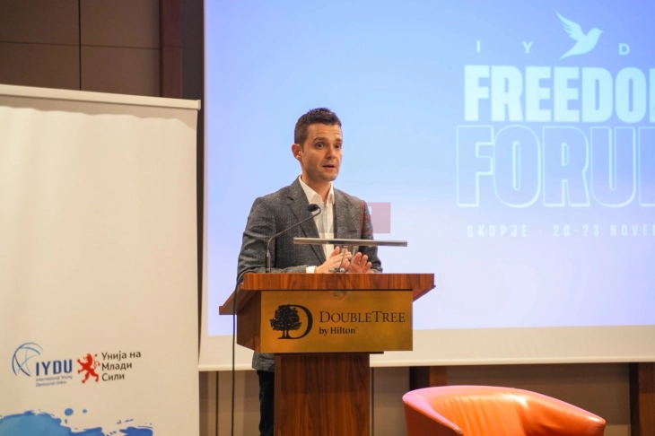 Муцунски на IYDU Freedom Forum: Иднината ја обликуваат генерации подготвени за одговорност