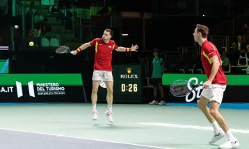 Шпанија ја победи Германија и ќе игра против Италија во финалето на Дејвис купот