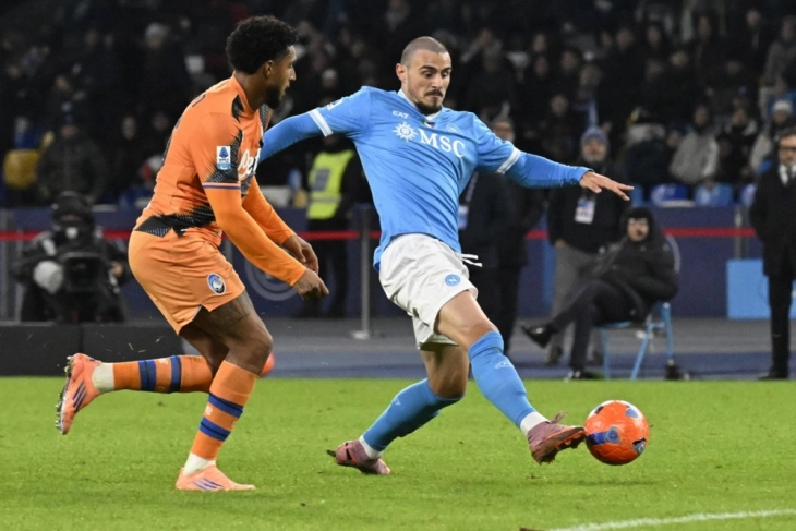 Елмас прослави јубилеј, 200 натпревари во дресот на Наполи