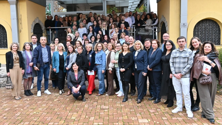 Формирана мрежа на мировни училишта