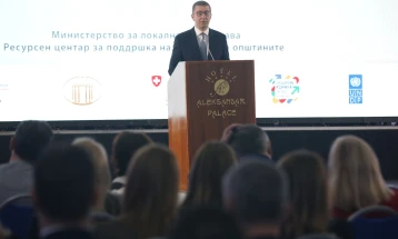 Examine Resource Center opportunities, use support and ask for help, Mickoski tells mayors