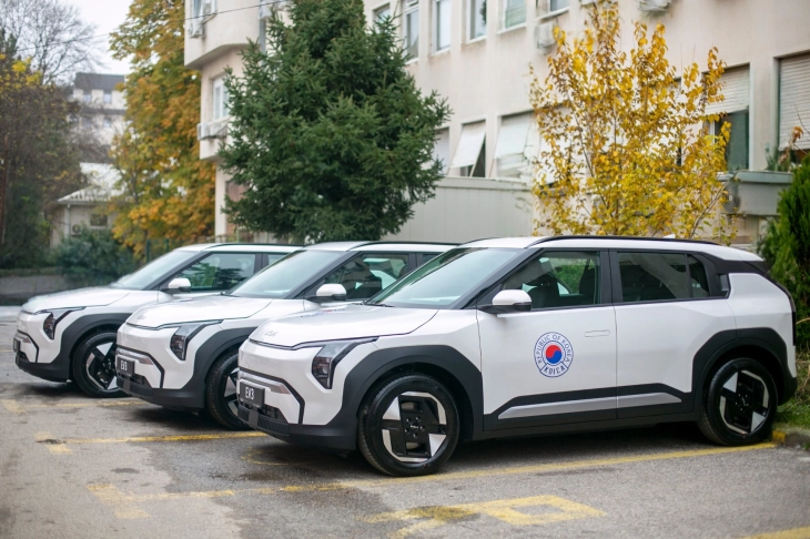 Tetë automkete elektrike janë siguruar për Ministrinë e Snhëndetësisë përmes grantit për ndihmë nga Qeveria e Republikës së Koresë