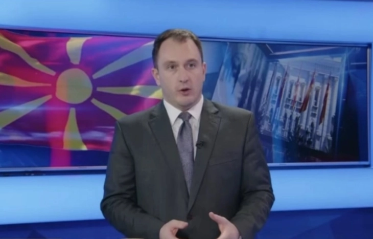 Andonovski: Që në javën e parë të thirrjes, rreth 40.000 studentë morën vauçerin e tyre me vlerë për pajisje elektronike