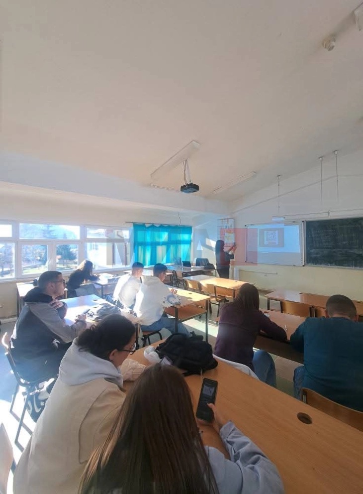 УЈП со едукативни активности во средното училиште „Ацо Русковски“ во Берово