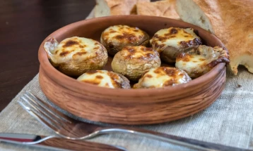 Kërpudha të mbushura me djathë