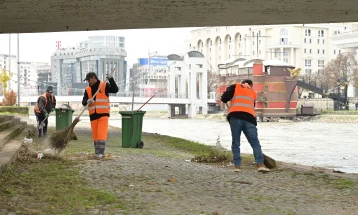 Po pastrohet hapësira rreth lumit Vardar