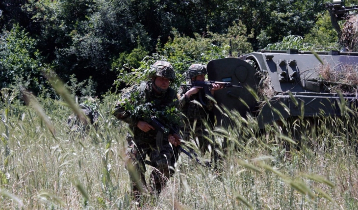 Србија издвојува 90 милиони евра за обновување на обврската за служење во војска