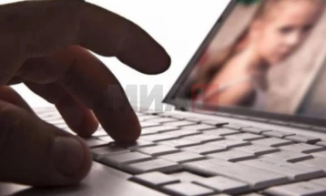 Vendet anëtare të BE-së arrijnë marrëveshje për ligjin e mbrojtjes së fëmijëve nga keqpërodrimet seksulae onllajn