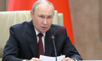 Советник на Путин негира дека во Абу Даби се воделе американско-руски разговори за нацрт-мировниот план