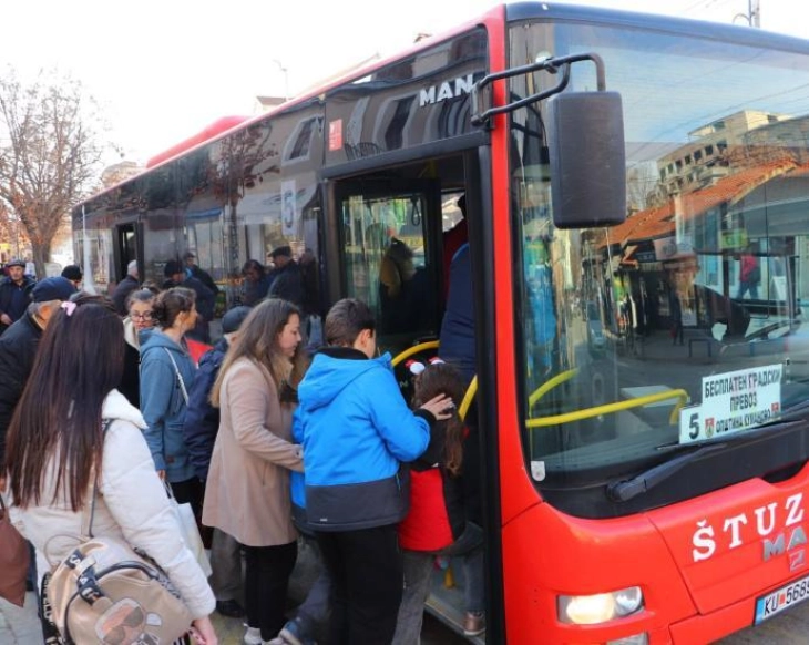 „Инклузива“: Мерката бесплатен превоз во Куманово, не е достапна за лицата со попреченост