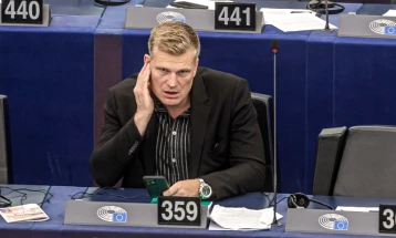 Бабиш и неговата АНО го номинираа десничарскиот евроскептик Филип Турек за министер, претседателот Павел резервиран  