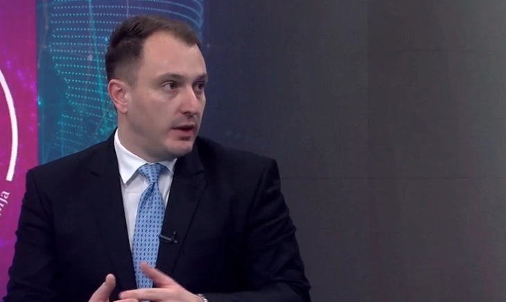 Андоновски: Мерката со ваучерите е корисна и популарна меѓу студентите, за десетина дена издадени 37.970 ваучери