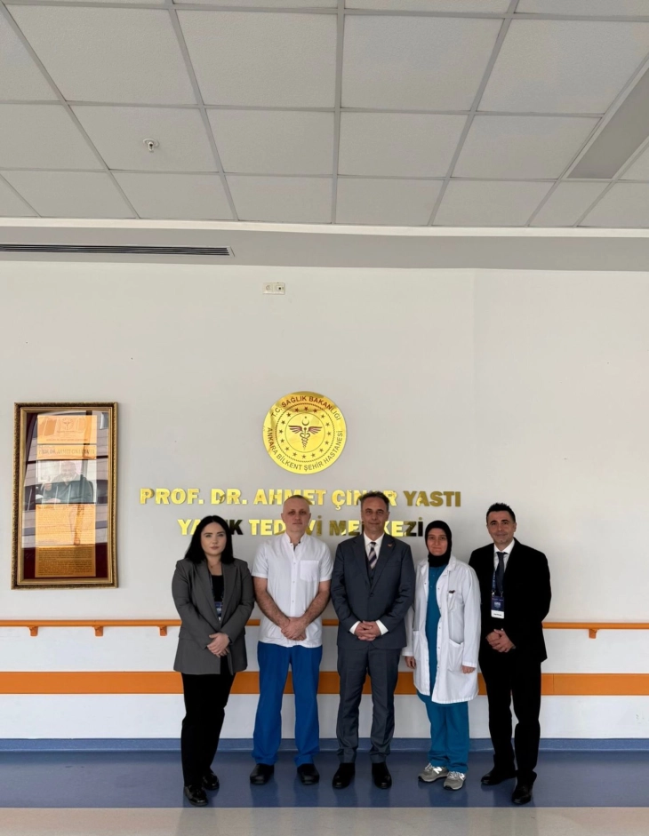 Алиу во Турција ја посети градската болница „Анкара Билкент“, каде беа згрижени шест лица од повредените во Кочани