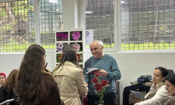 Промовирана „Стиховна градина“ со песни од основци и средношколци од Велес и велешко