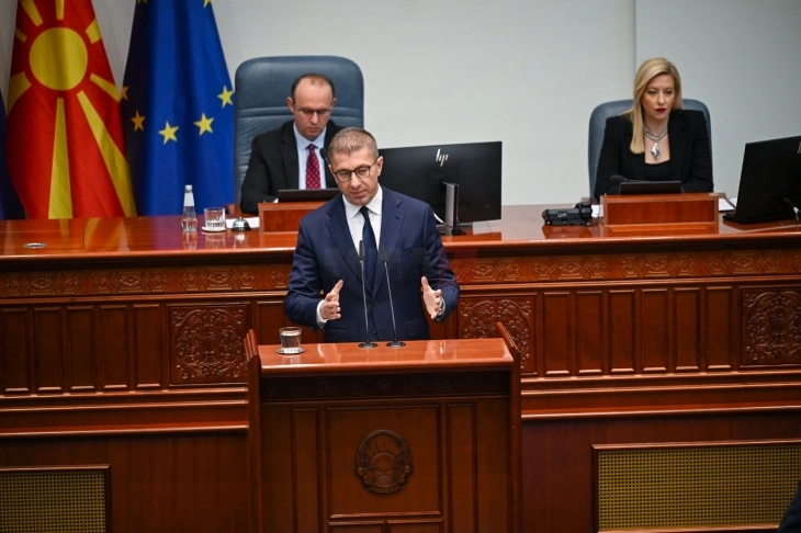 Mickoski: Investimet kapitale fokusi kryesor për vitin 2026, ato të jenë shtytës i ekonomisë, ndërsa qëllimi është rritja e BPV-së prej mbi 4 për qind