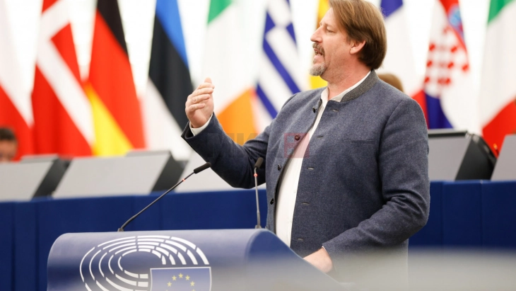 Vajc: Në rrugën evropiane të Maqedonisë ka pengesa të ndërlidhura me historinë dhe luftën nga shekulli i kaluar  