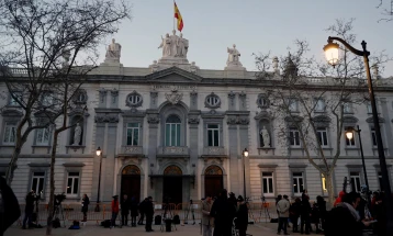 Врховниот суд на Шпанија нареди притвор за поранешниот министер за транспорт