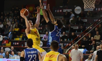 Убедлив триумф на македонските кошаркари против Азербејџан