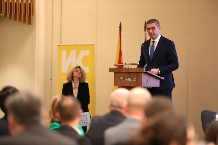 Мицкоски: Ќе изградиме систем што ги препознава, анализира и одговара на хибридните и информациските закани (ДПЛ)