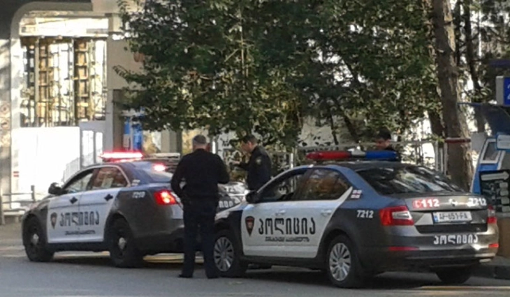 Në Gjeorgji është arrestuar lideri i opozitës për shkak të tentimit për djegie të një objekti qeveritar