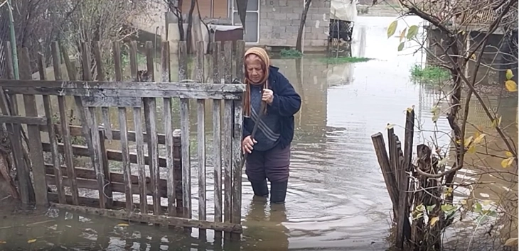 Општината Чешиново – Облешево се бори против водената стихија, се бара поширока помош