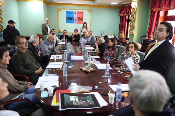 Прва читачка проба на претставата „Народен пратеник“