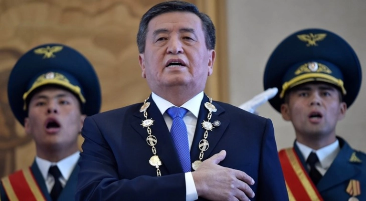 Во Киргистан на предвремени избори се гласа за нов парламент