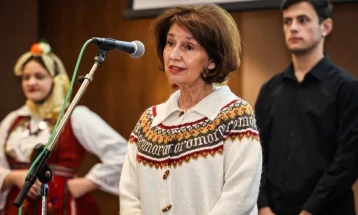 Siljanovska Davkova: Bazari diplomatik humanitar sërish ishte vendi ku solidariteti i ndërlidh kulturat