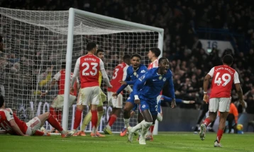 Без победник на дербито во Премиер лигата