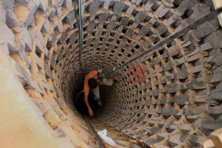 Израел тврди дека убил 40 палестински борци во тунелите во Рафа