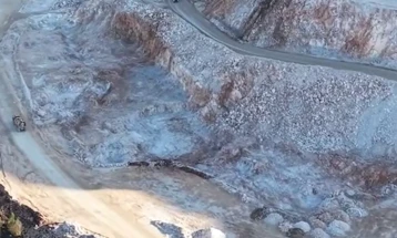 Николоски: Автопатот Гостивар - Букојчани го градиме интензивно, 17 километри се веќе пробиени