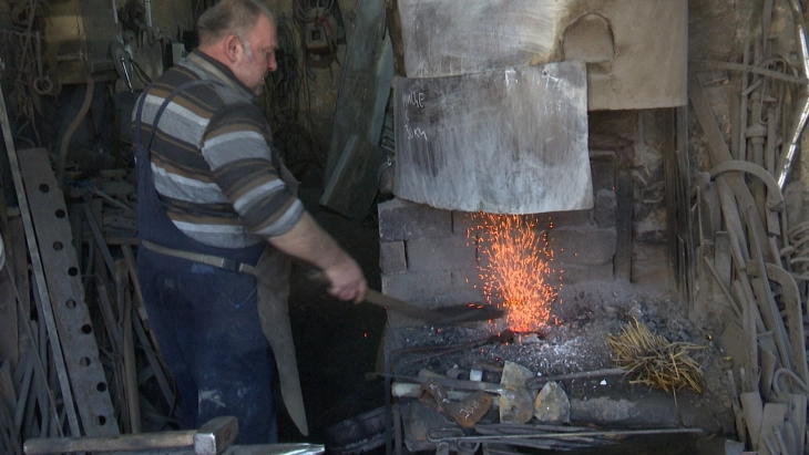 Занаетите на сегашноста и иднината -Занаетот е злато и при вештачката интелигенција