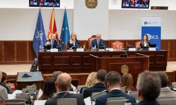 Дебата во Собранието: Берлинскиот процес го олеснува процесот на пристапување во ЕУ, но нашиот пат кон Унијата не се реализира само преку иницијативи